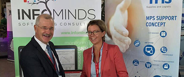 Infominds-Geschäftsführer Paul Schäfer gemeinsam mit MHS-Geschäftsführerin Simone Schroers