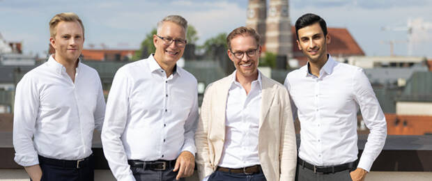 Salesfive stärkt mit Ausbau der Geschäftsführung seine Position als größter Salesforce Boutique Partner: (v.l.) Florian Gehring, Bernd Meier, Alexander Bartels, Timur Nurdogan (Bild: Salesfive)